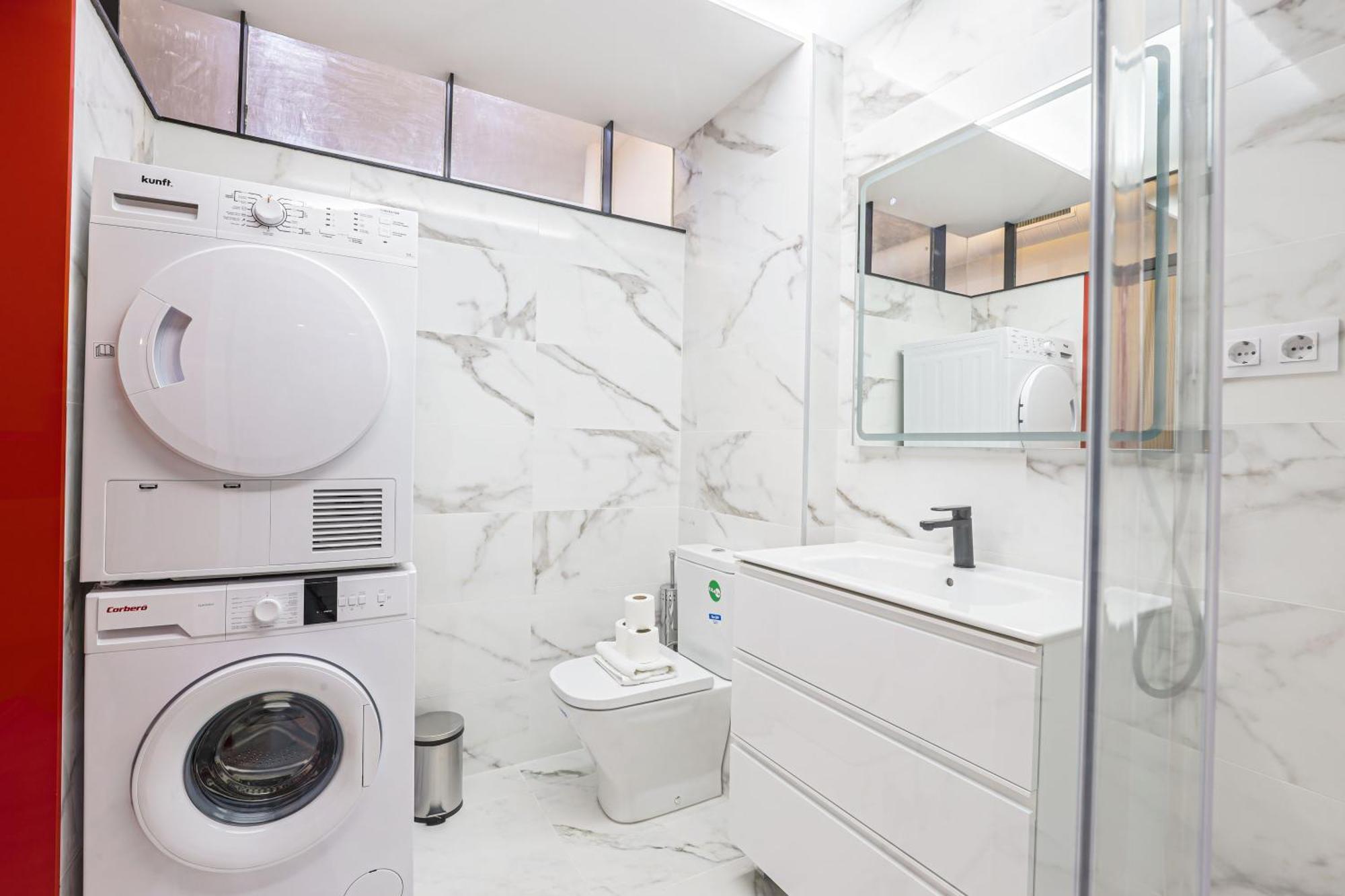 Alcam Les Corts Apartment บาร์เซโลนา ภายนอก รูปภาพ